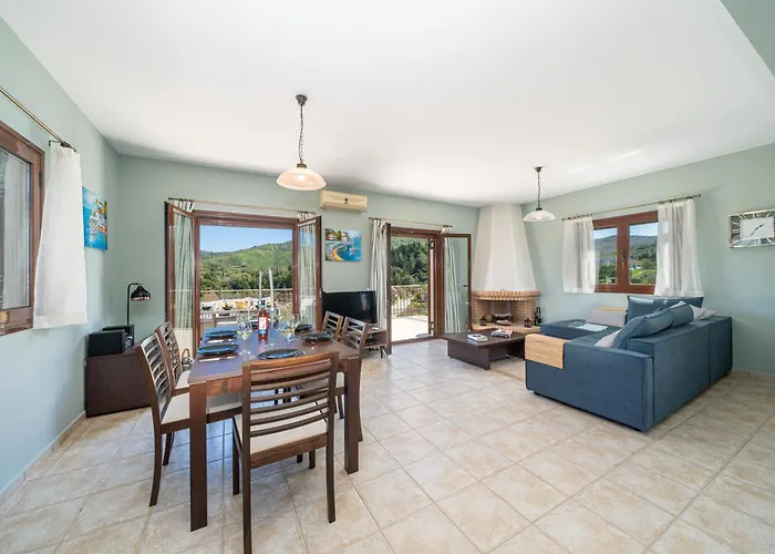 Richmond Greece פורוס