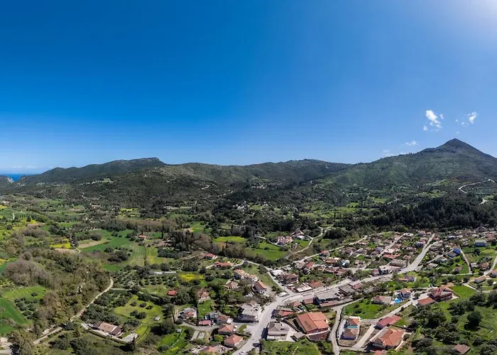 Richmond Greece פורוס