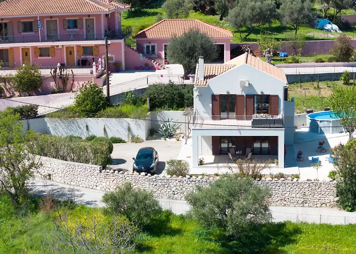 Richmond Greece * פורוס